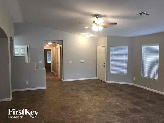 4th image of 5725 Bullhead St