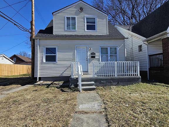 2nd image of 17892 Runyon St