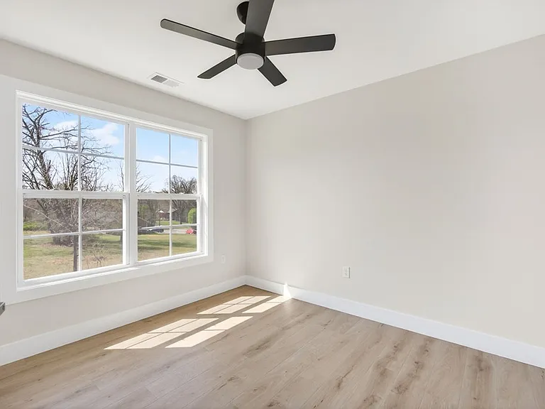 212 W Jere Whitson Rd #212 — Photo 23