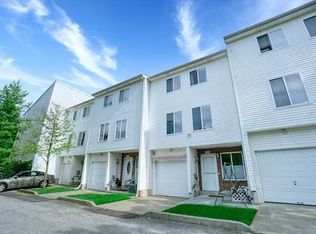 1344 Arthur Kill Rd, Staten Island, NY 10312