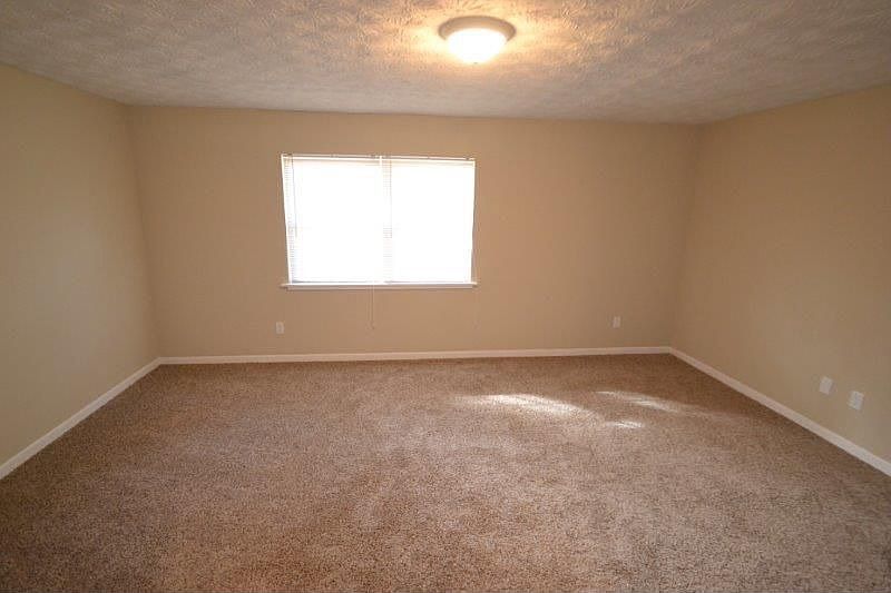 1st image of 3825 Chestwood Ave