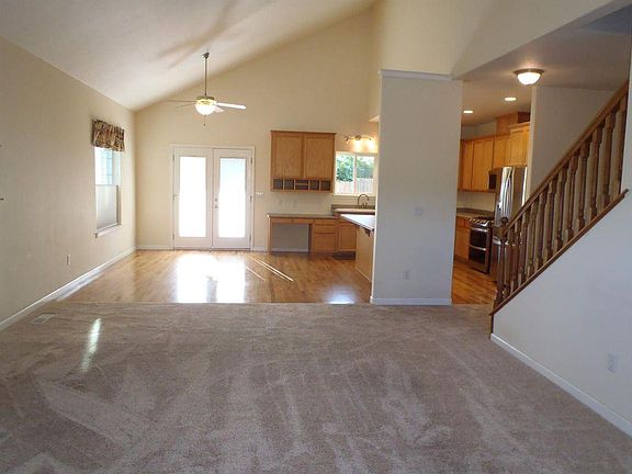 2nd image of 2039 Black Hawk Dr