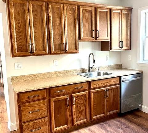 New updated kitchen all new stainless steel appliances