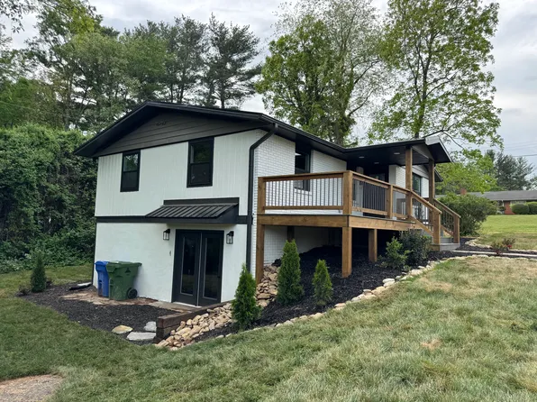 3 High Meadow Rd, Asheville, NC 28803