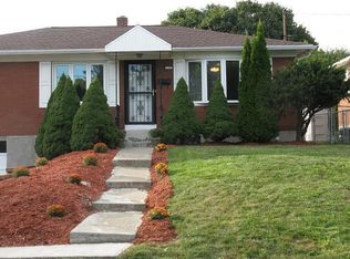 130 Russell Blessing Rd, Albany, NY 12203