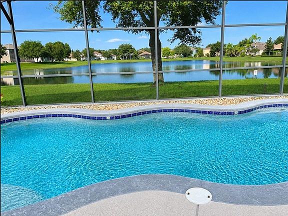 5th image of 12827 Oulton Cir