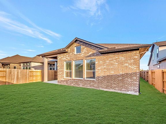 7th image of this home