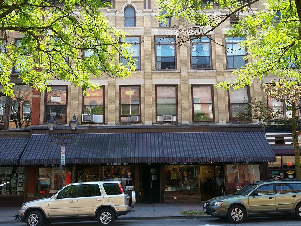 162 Main Street - Exterior