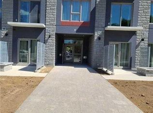 77 Leland St #306, Hamilton, ON