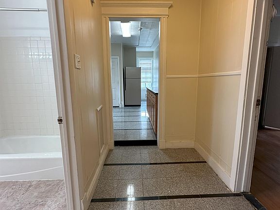 5th image of 773 Madison Ave #3R