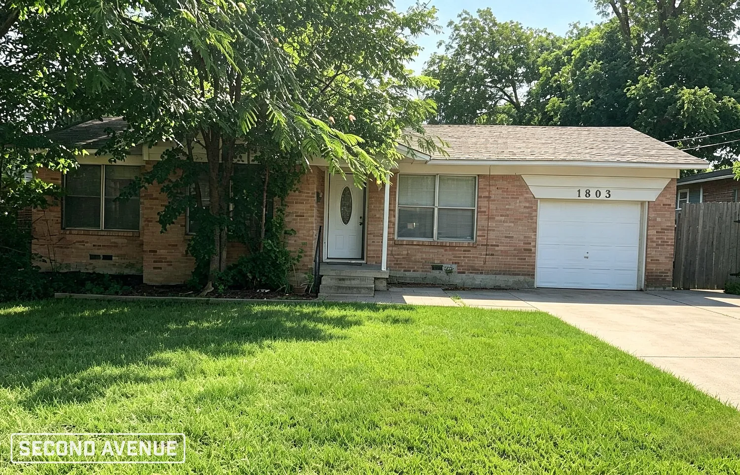 4 bed, 2.0 bath, 1795 sqft, $2,669 — Photo 1