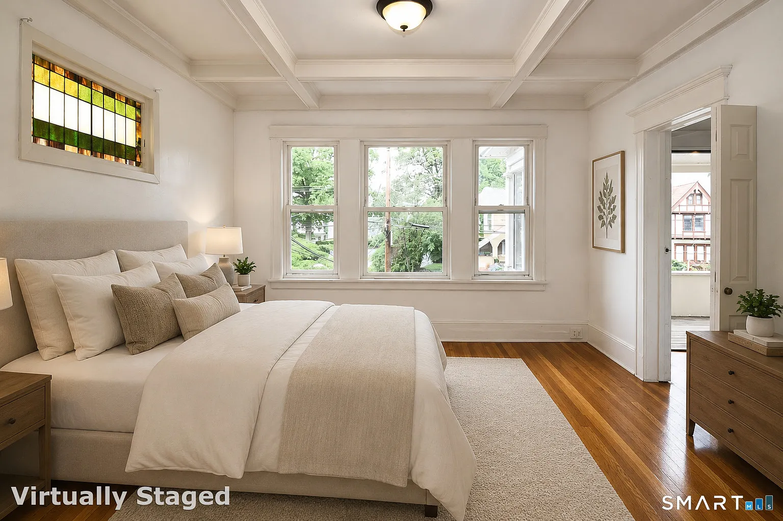 3 bed, 1.0 bath, 1200 sqft, $2,250 — Photo 1