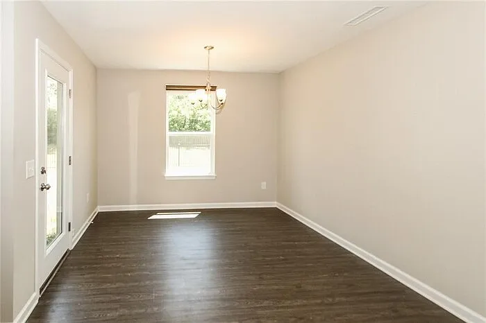 10315 Lemberger Blvd — Photo 5