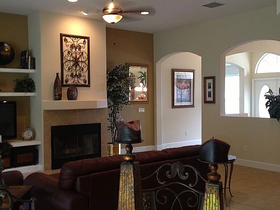 4th image of 160 Heatherbrooke Cir