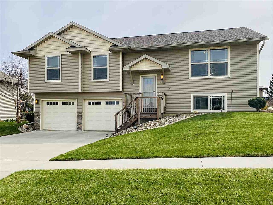 1st image of 193 Rogers Dr