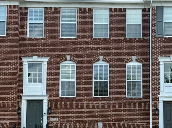 11777 Harvard Ln, Carmel, IN 46032