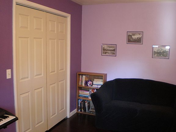 5th image of 709 Shannon Dr