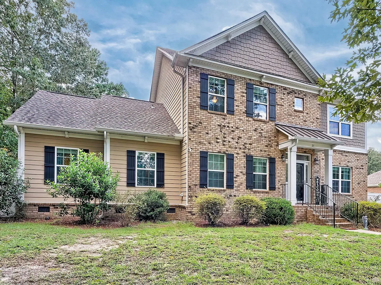 5 bed, 3100 sqft, $3,000 — Photo 2