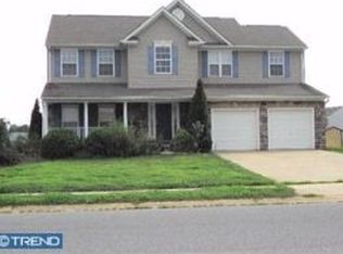 8 Spring Creek Dr, Townsend, DE 19734