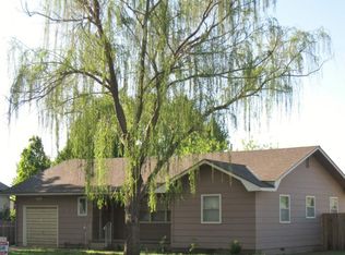304 E 10th St, Wellington, KS 67152