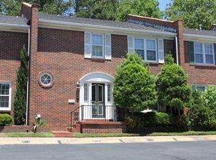 512 Cambridge Place Dr, Little Rock, AR 72227
