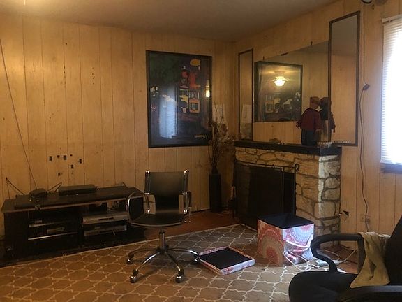 5th image of 1731 McDaniel Ave #A