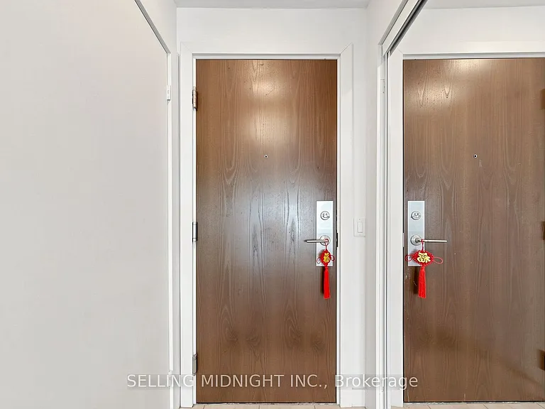 80 Western Battery Rd #307 — Photo 25
