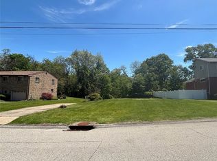 3301 Valewood Dr, Homestead, PA 15120