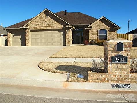3304 Paul Dr., Moore, OK 73160 Josh Barnett Oklahoma Real Estate (1)