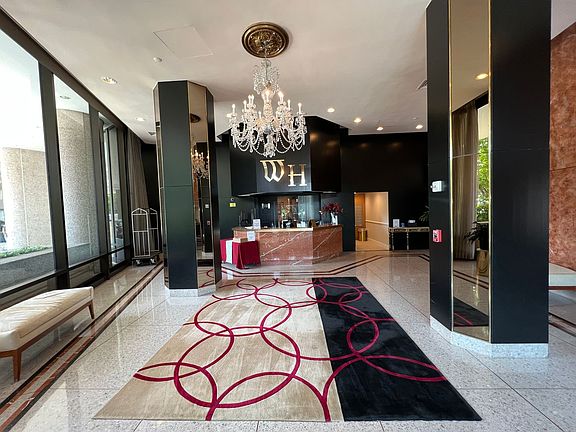 2nd image of 1200 Crystal Dr APT 613