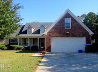 505 Ashton Manor Dr, Loganville, GA 30052