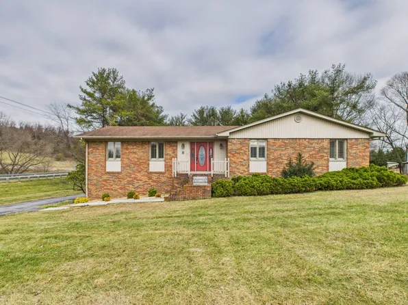 455 Fairway Dr, Abingdon, VA 24211