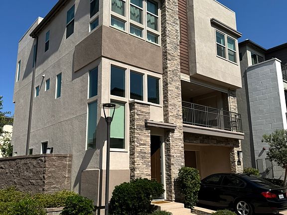 4th image of 16251 Camden Cir