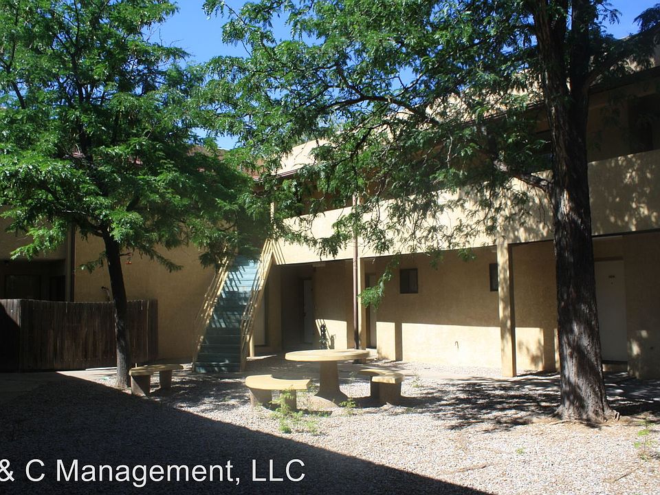 2nd image of 317 Adams St SE APT 205