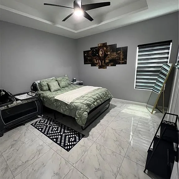 1421 Iris Ave #1 — Photo 10