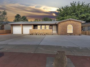 7613 Jemez St NE, Albuquerque, NM 87109
