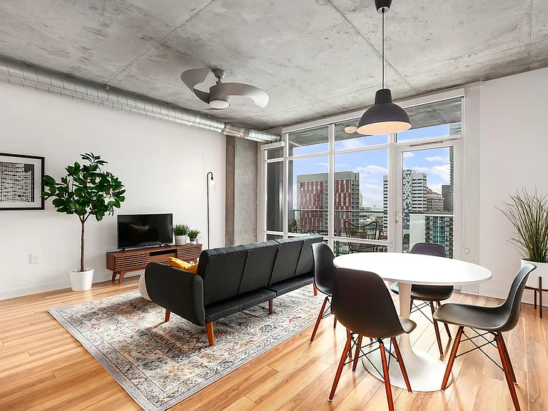 1080 Park Blvd #1118 — Photo 1