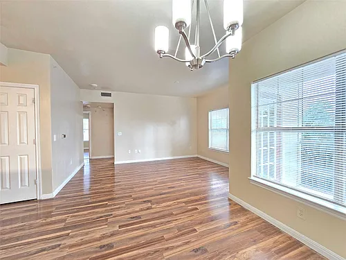 2320 Gracy Farms Ln #1123 Photo 1