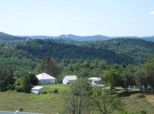 288 Green Hill Ln, Galax, VA 24333