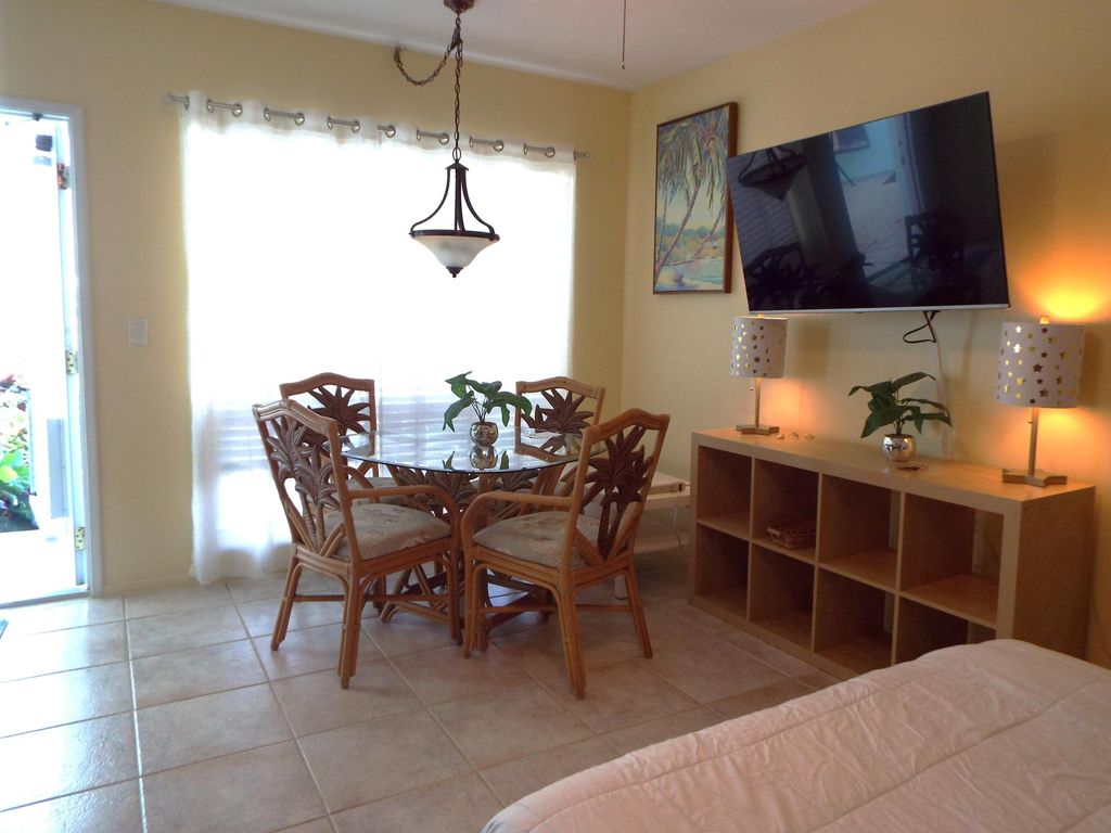 605 N Riverside Drive #12A, photo 9