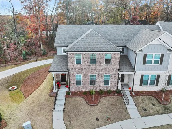 691 Cordele Ln, Sugar Hill, GA 30518