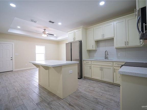 5th image of 3086 Briggs Rd #B
