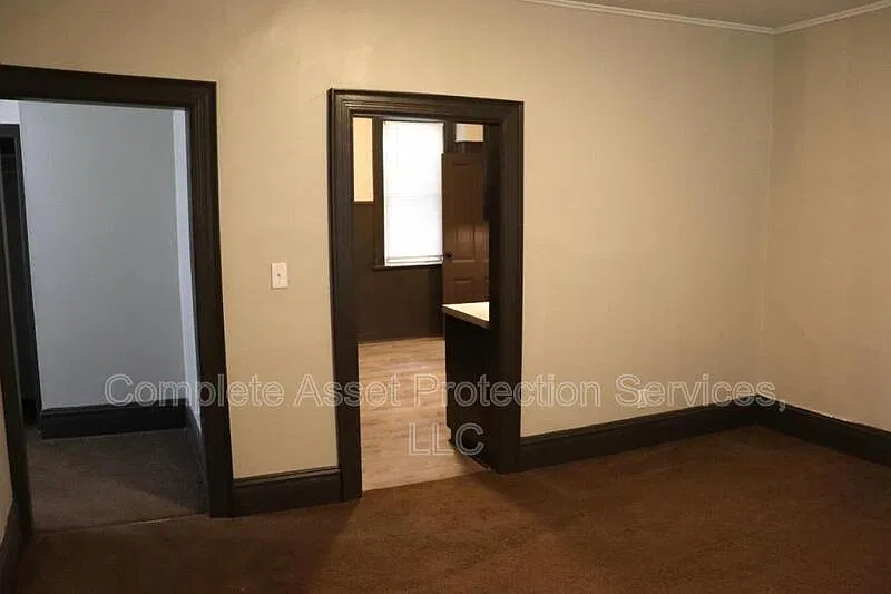 2 bed, 1.0 bath, 900 sqft, $950 — Photo 4