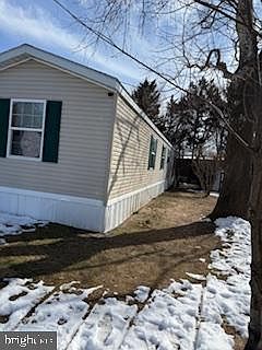 2nd image of 72 Sycamore Dr #62