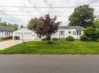 34 Coolidge Ave, Westfield, MA 01085