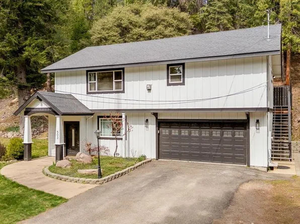 503 Pony Trl, Mount Shasta, CA 96067