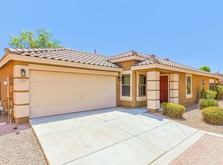 2281 E Peach Tree Dr, Chandler, AZ 85249