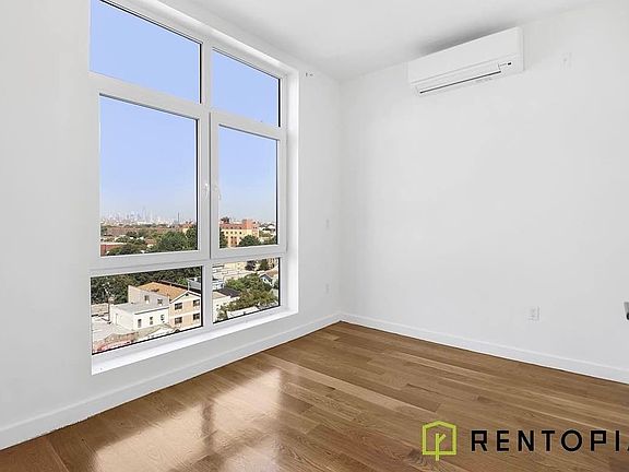 3rd image of 1875 Atlantic Ave APT 4A