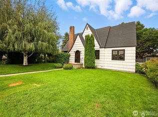 417 N Columbia Street, Chelan, WA