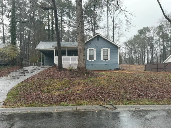 1367 Fairview Trl, Lawrenceville, GA 30043